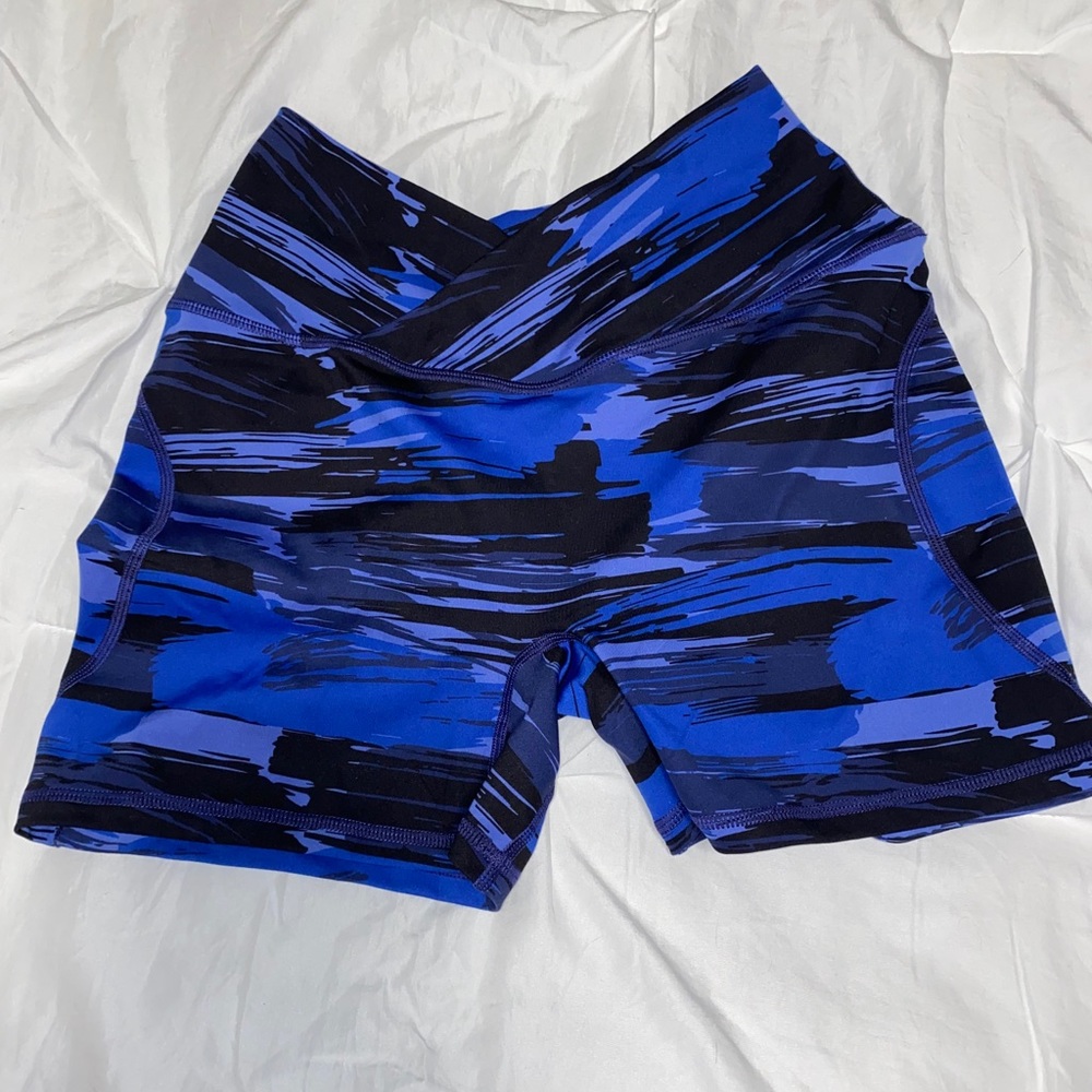 Alphalete Shorts